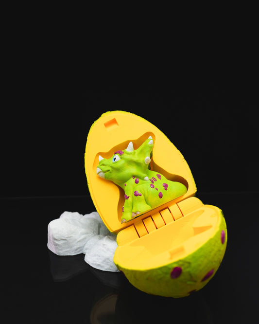 Articulated home decor gift piece