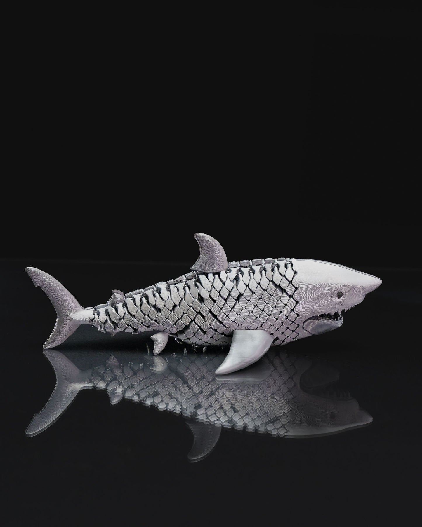 🦈 3D Printed Articulated Great White Shark – The King of the Deep!