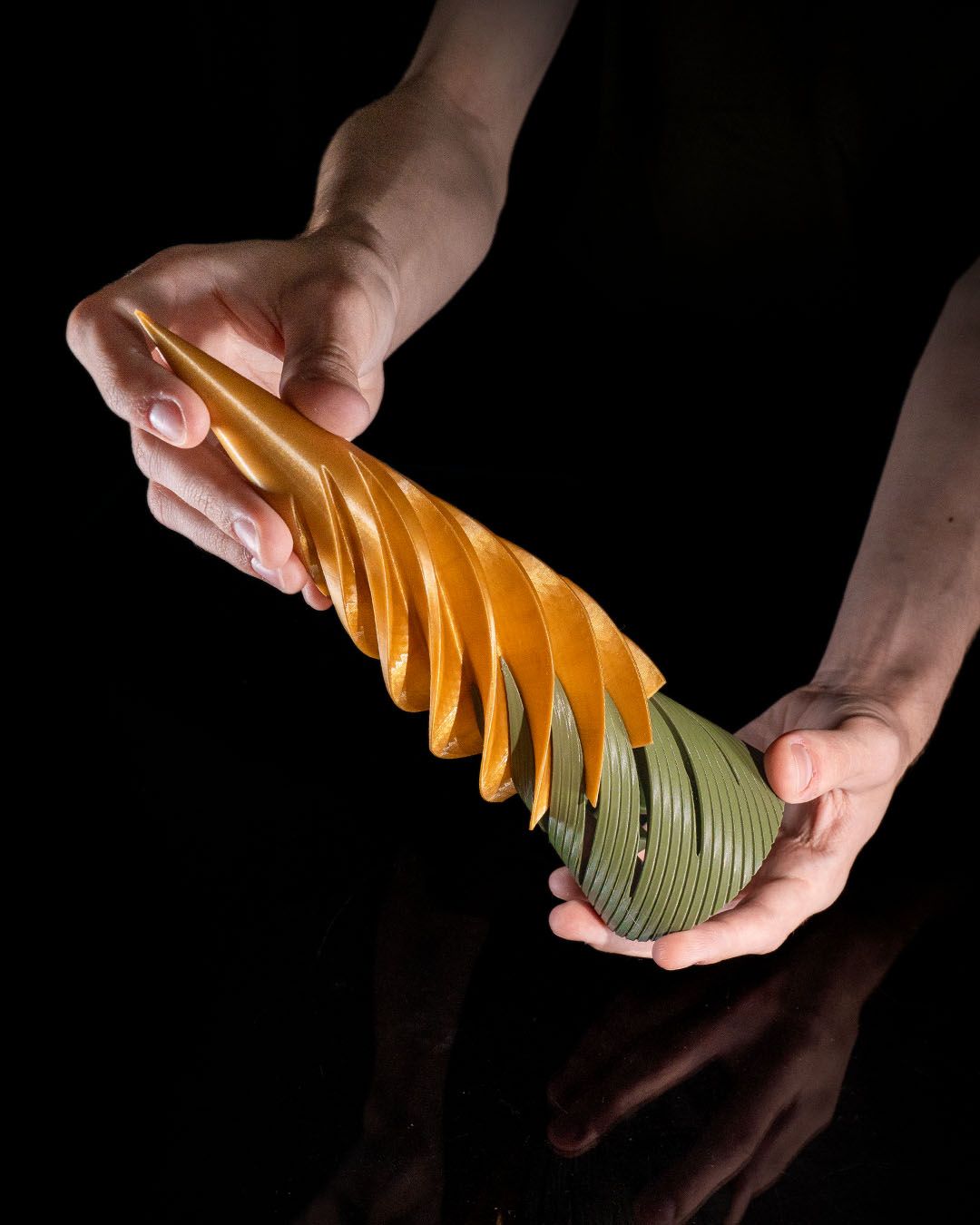 🌳 Endless Swirling Tree - 3D Printed Masterpiece 🌳