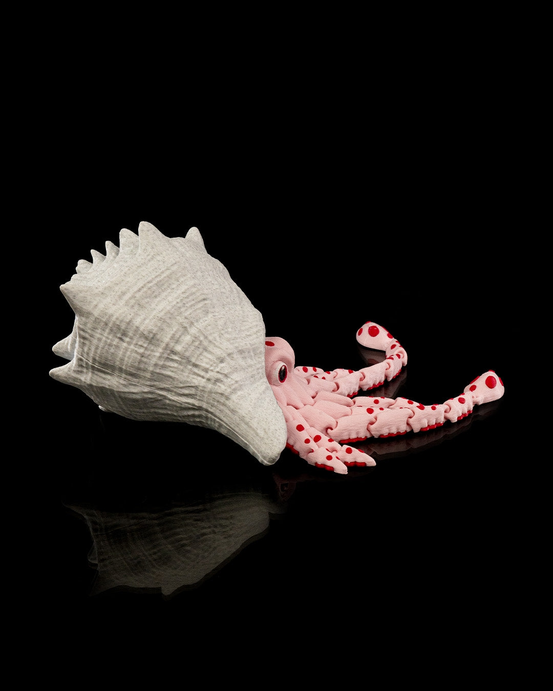 Articulated home decor gift piece