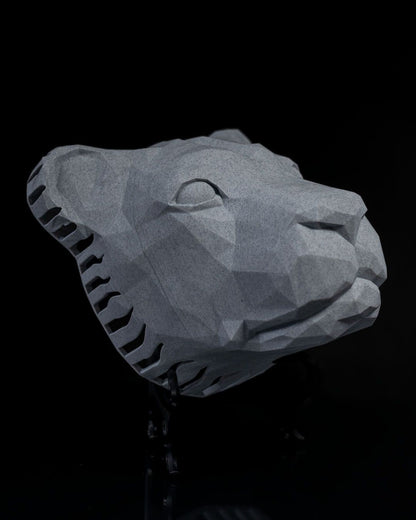 Articulated home decor gift piece