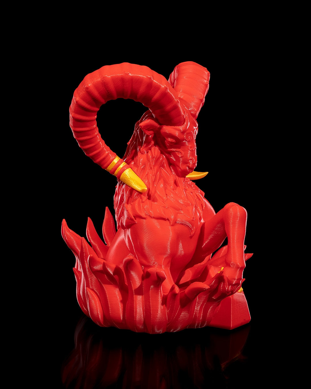 Articulated home decor gift piece