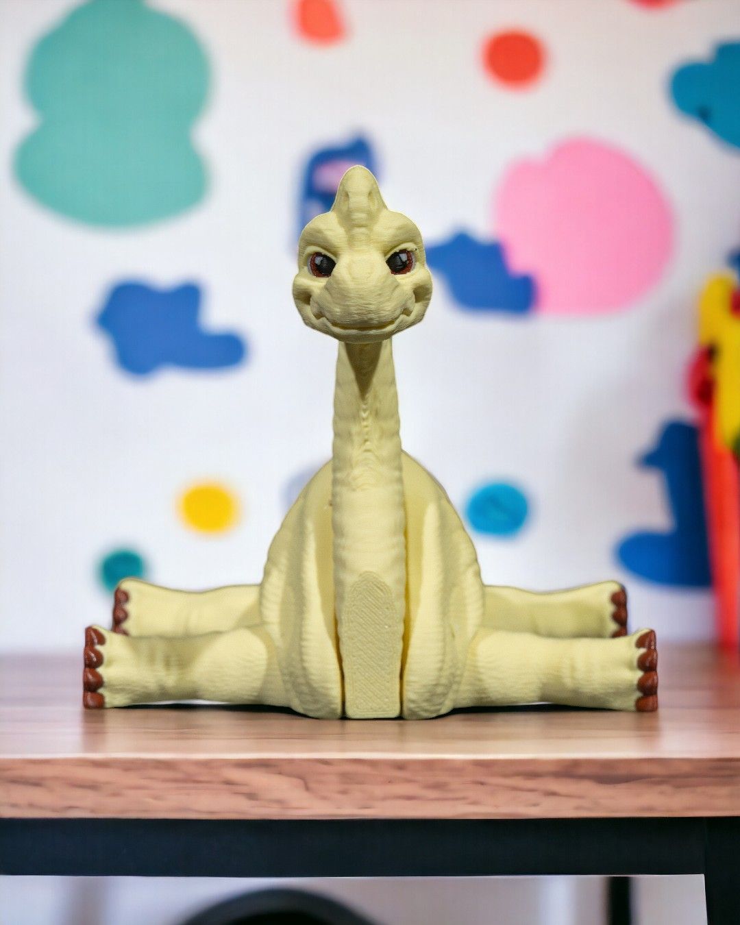 Articulated home decor gift piece