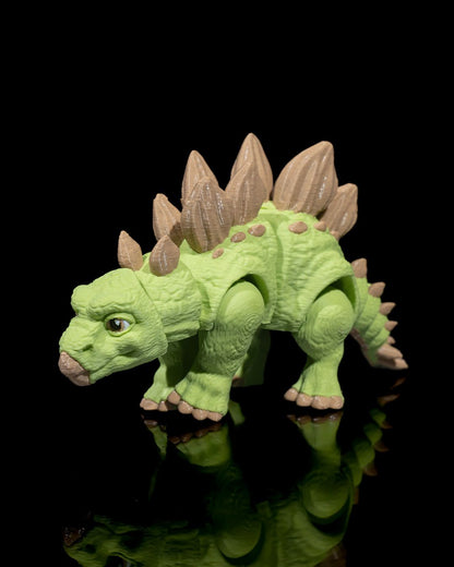 Articulated home decor gift piece