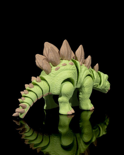 Articulated home decor gift piece