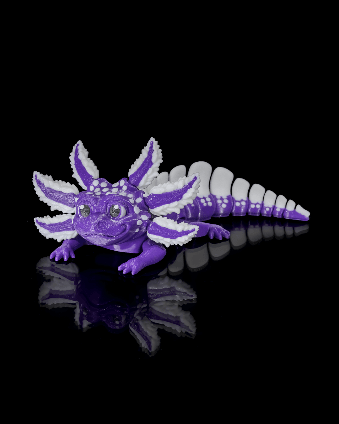 Articulated home decor gift piece