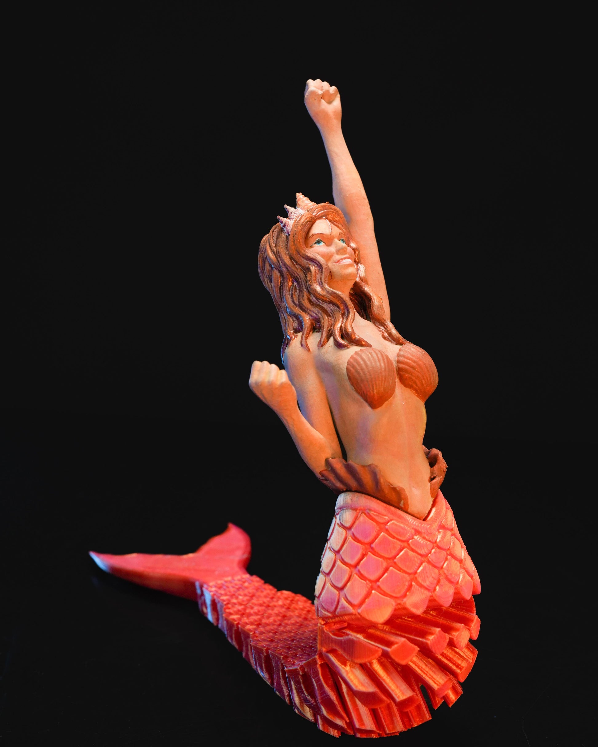 Articulated home decor gift piece
