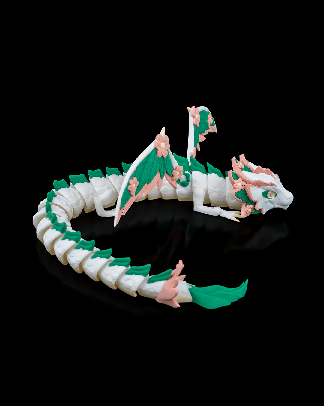 Articulated home decor gift piece