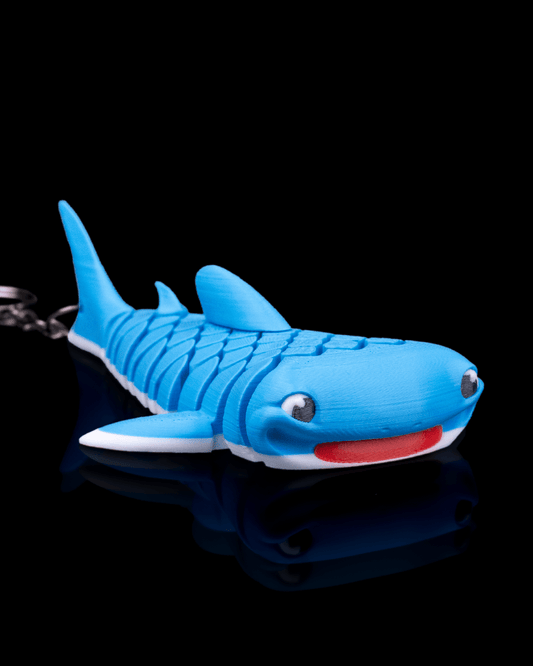 🦈 Mark, the Whale Shark – Mesh Articulated Keychain Buddy 🌊