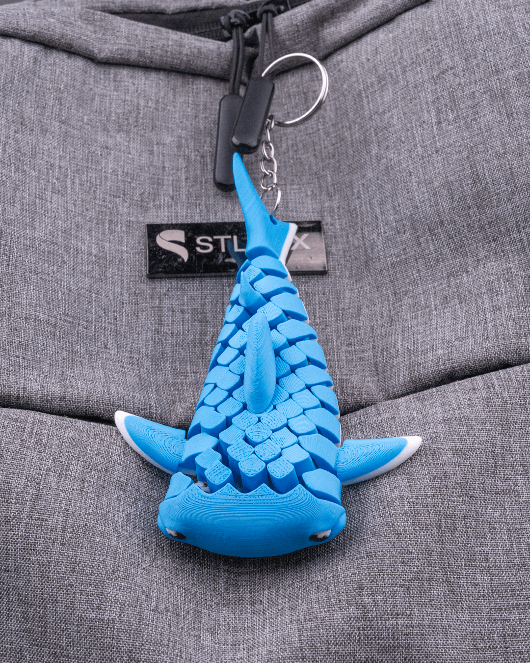 🦈 Mark, the Whale Shark – Mesh Articulated Keychain Buddy 🌊