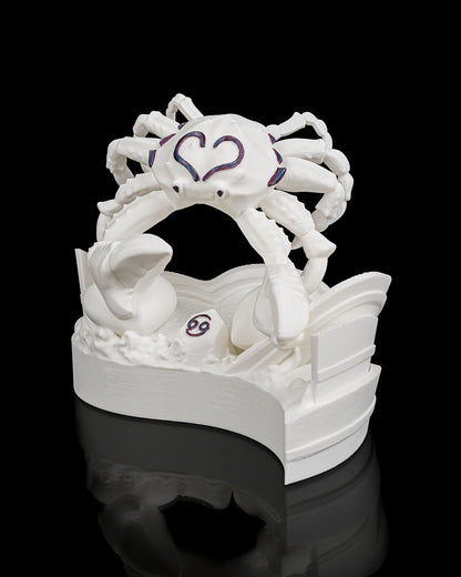 Articulated home decor gift piece