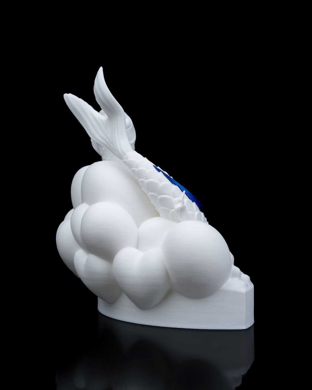 Articulated home decor gift piece