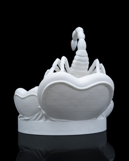 Articulated home decor gift piece