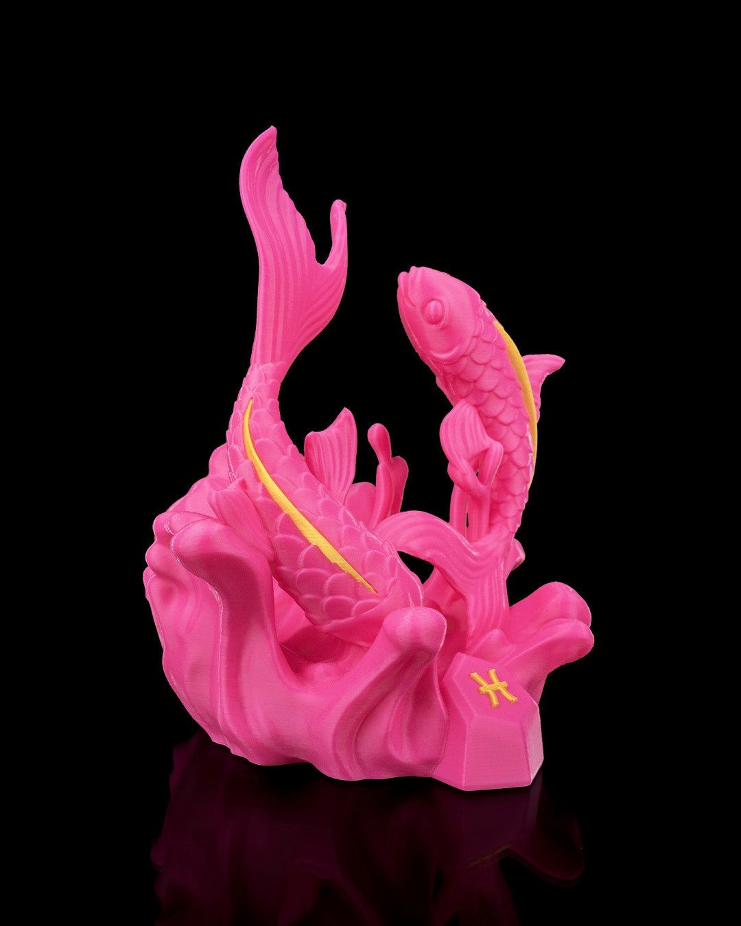 Articulated home decor gift piece