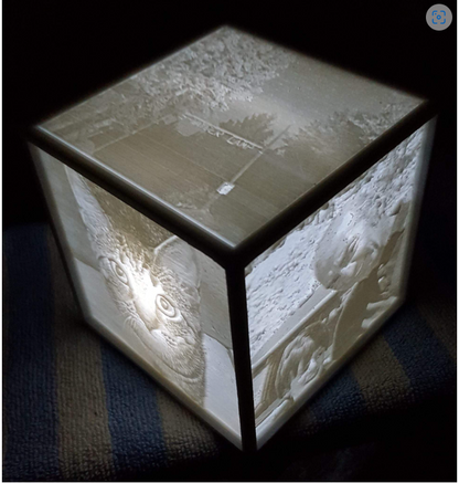 Articulated home decor gift piece