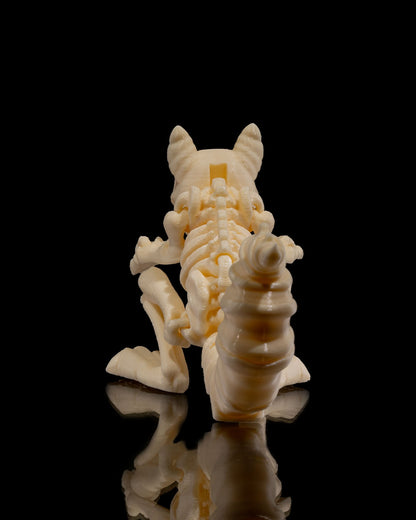 Articulated home decor gift piece