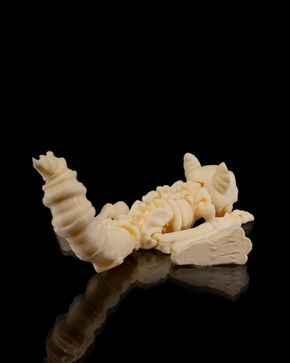 Articulated home decor gift piece