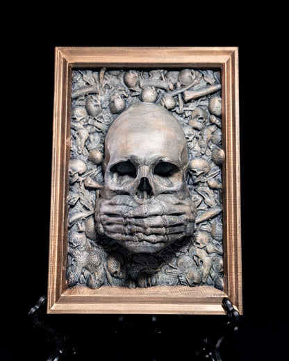 Articulated home decor gift piece