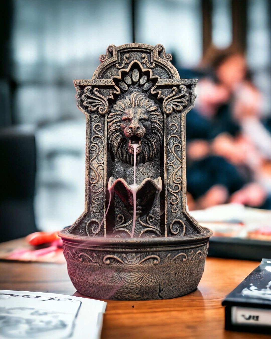 Articulated home decor gift piece