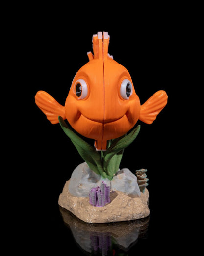 Articulated home decor gift piece