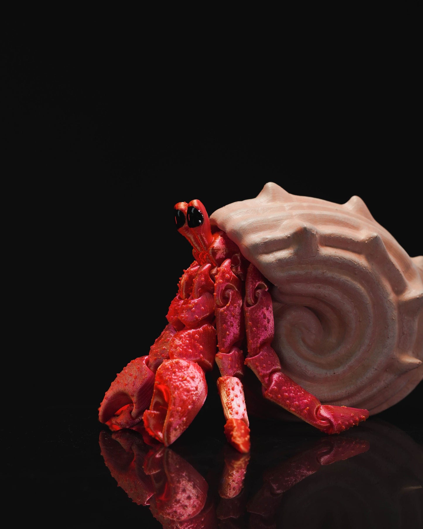 Articulated home decor gift piece